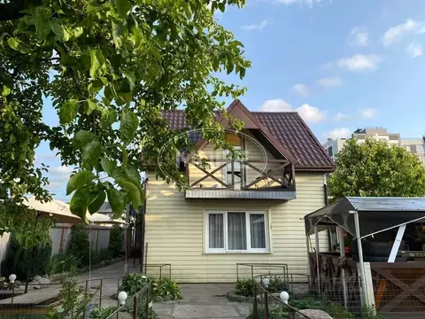 Дом в Калининградская область, Калининград Октябрьское СНТ, ул. ...