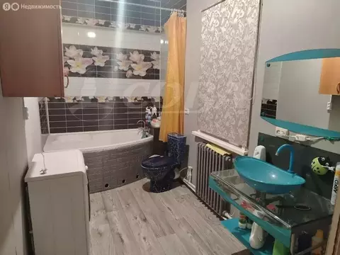 Дом в Тюменская область, Исетский муниципальный округ, село Шорохово ...