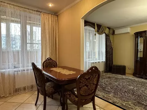 2-к кв. Санкт-Петербург Ланское ш., 14к1 (91.3 м)