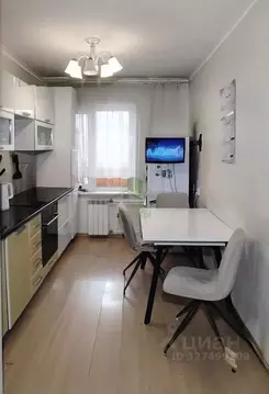 3-к кв. Бурятия, Улан-Удэ 113-й мкр, 1 (66.3 м)