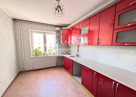 3-к кв. Омская область, Омск проезд 1-й Амурский, 3к2 (74.0 м)