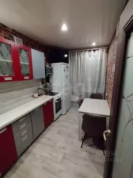 3-к кв. Томская область, Томск Солнечный мкр, ул. Бирюкова, 2 (64.6 м)