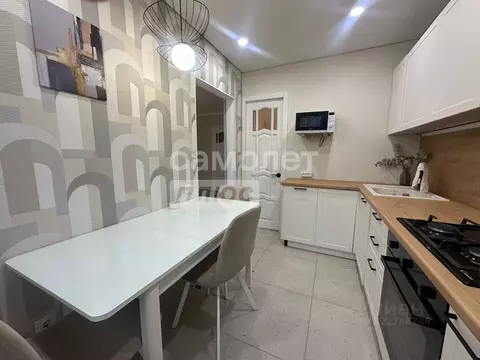 2-к кв. Башкортостан, Уфа ул. 50 лет СССР, 44 (51.8 м)