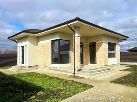 Коттедж в Адыгея, Тахтамукайский район, Козет аул Бахартукская ул. ...