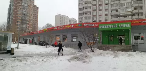 Торговая площадь в Москва Кастанаевская ул., 16К1 (93 м)