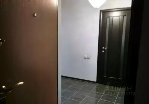 2-к кв. Свердловская область, Екатеринбург ул. Самолетная, 1 (54.0 м)