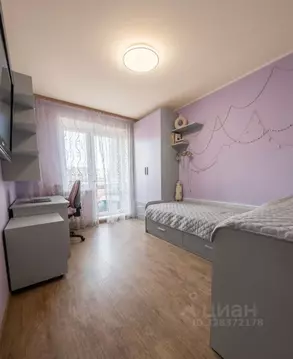 3-к кв. Башкортостан, Уфа Комсомольская ул., 143/1 (64.0 м)