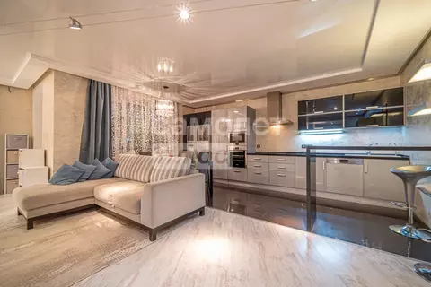 2-к кв. Пермский край, Пермь ул. Голева, 9А (75.0 м)