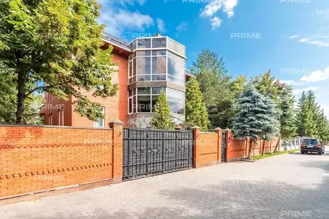 Коттедж в Московская область, Одинцовский городской округ, д. Раздоры, ...