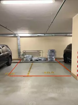 Гараж в Москва 10-я Парковая ул., 3 (20 м)