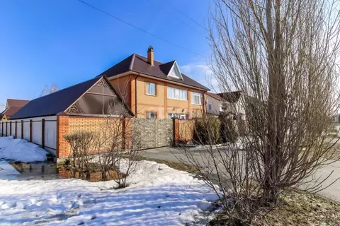 Дом в Тюменская область, Тюмень ул. Омутинская (280 м)