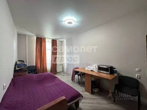 Комната Санкт-Петербург 11-я Васильевского острова линия, 46 (31.8 м)