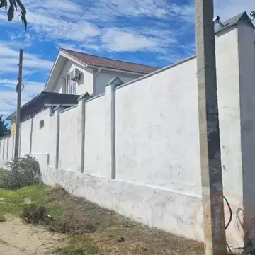 Дом в Крым, Сакский район, Штормовское с/пос, с. Поповка проезд ...