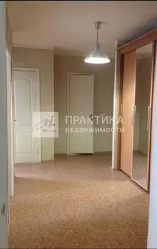 Продается 2-комнатная квартира