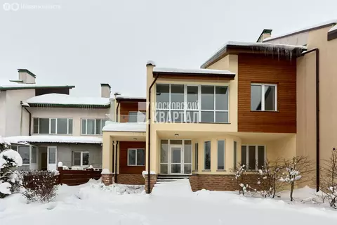 Дом в деревня Голиково, микрорайон Золотые Купола, улица Дружбы, 355 ...