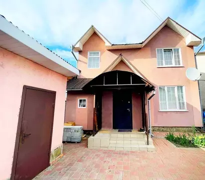 Дом в Белгородская область, Белгород ул. Имени Героя Советского Союза ...