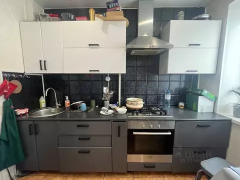 3-к кв. Башкортостан, Уфа ул. Юрия Гагарина, 46/2 (64.0 м)