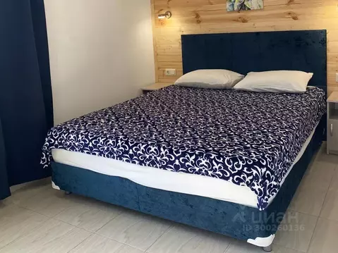 Дом в Крым, Черноморский район, Окуневское с/пос, Золотой Крым кп ул. ...