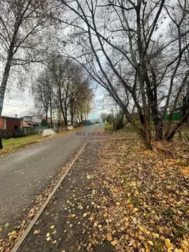 Участок в Калужская область, Калуга д. Азарово, ул. Чистые Ключи, 9 ...