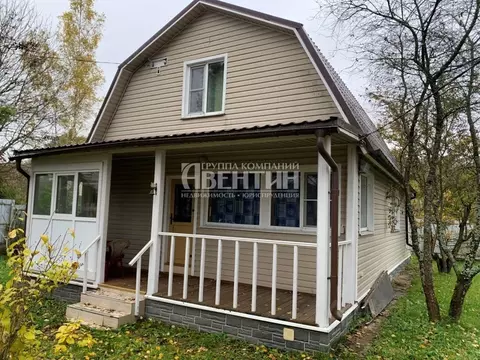 Дом в Ленинградская область, Гатчинский муниципальный округ, Учхоз ...