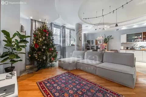 4-комнатная квартира: Москва, проезд Загорского, 11 (150 м)