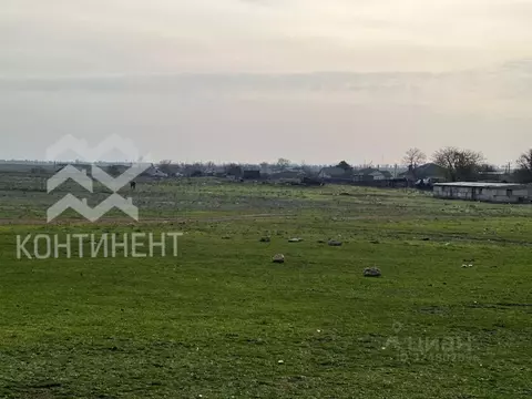 Участок в Крым, Кировский район, с. Приветное ул. Крымская (10.0 сот.)