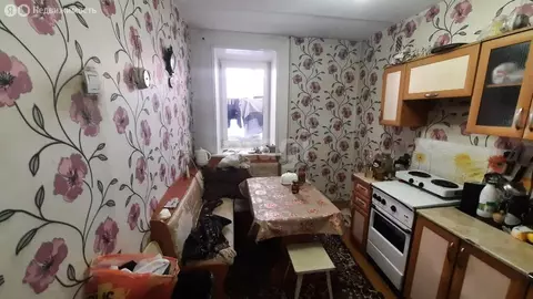 3-комнатная квартира: Абакан, Пирятинская улица, 30 (57 м)