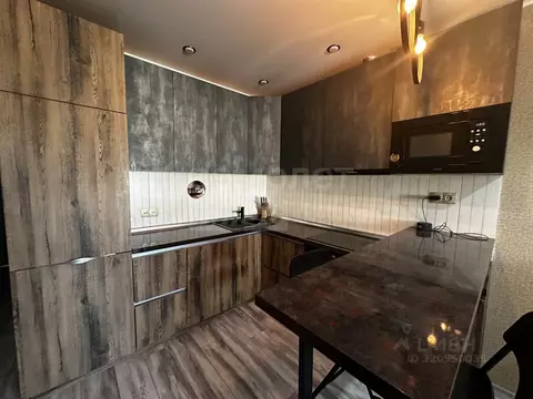 1-к кв. Оренбургская область, Оренбург Уральская ул., 2/18 (46.7 м)