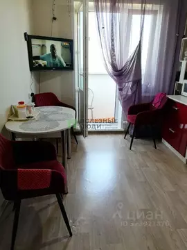 3-к кв. Красноярский край, Красноярск ул. Светлова, 42 (69.0 м)