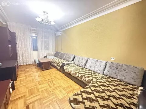 3-комнатная квартира: Нальчик, улица Коллонтай, 3 (70 м)