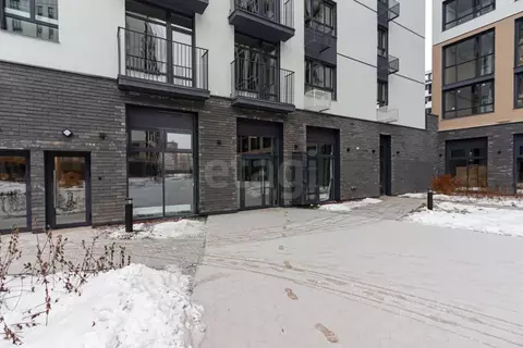 Помещение свободного назначения в Тюменская область, Тюмень ул. Андрея ...