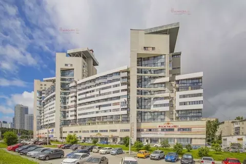 2-к кв. Свердловская область, Екатеринбург ул. Токарей, 68 (68.0 м)