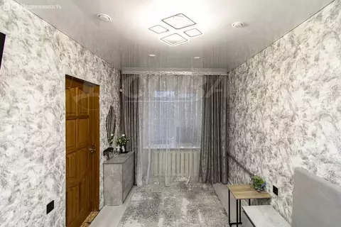 2-комнатная квартира: Тюмень, Тульская улица, 4 (42 м)