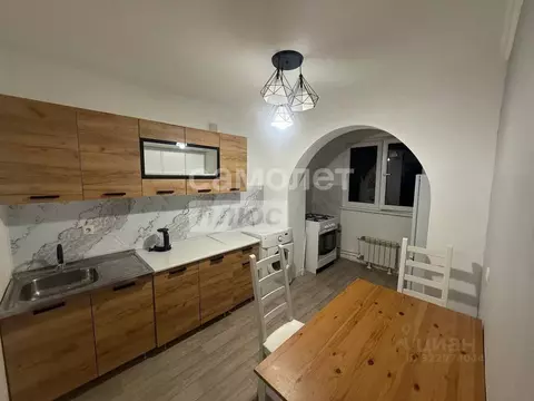 2-к кв. Кабардино-Балкария, Нальчик ул. Тарчокова, 22 (49.0 м)