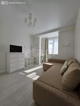 1-комнатная квартира: Севастополь, улица Челнокова, 17к1 (40 м)