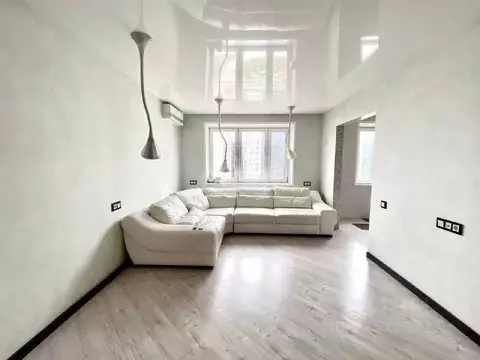 3-к кв. Воронежская область, Воронеж ул. Пирогова, 36 (70.0 м)