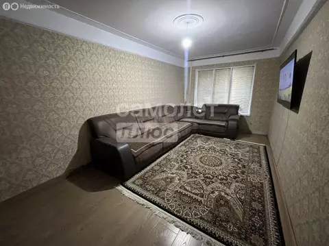 2-комнатная квартира: Махачкала, проспект Имама Шамиля, 46А (58 м)