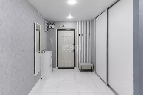 2-к кв. Тюменская область, Тюмень ул. Валентины Трофимовой, 4 (67.7 м)