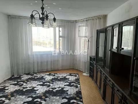Продается 4-комнатная квартира