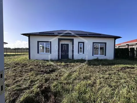 Дом в Калининградская область, Гурьевский муниципальный округ, пос. ...