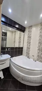 2-к кв. Чувашия, Чебоксары просп. Максима Горького, 30к1 (92.3 м)