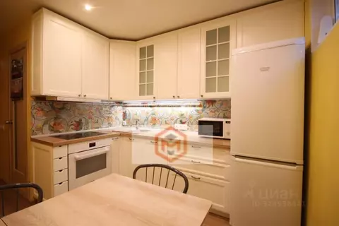 3-к кв. Санкт-Петербург ул. Замшина, 58 (67.0 м)