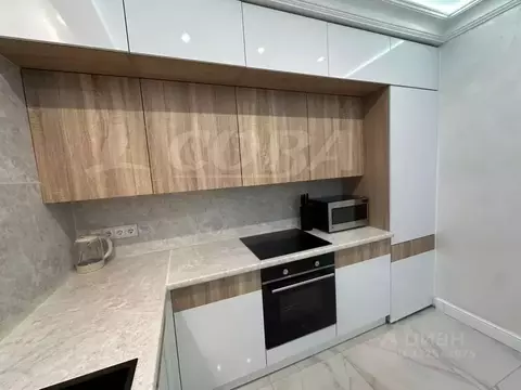 2-к кв. Тюменская область, Тюмень ул. Урицкого, 30 (68.0 м)