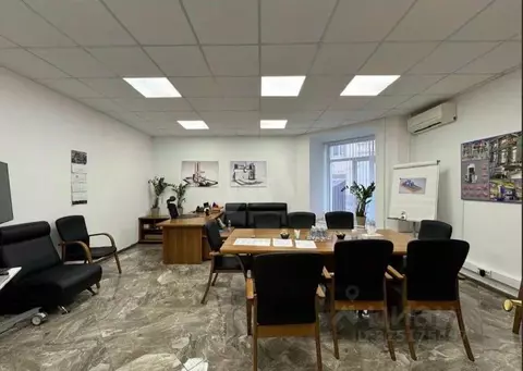 Помещение свободного назначения в Москва Лесная ул., 43 (175 м)