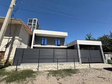 Дом в Астраханская область, Астрахань Камская ул., 3 (163 м)