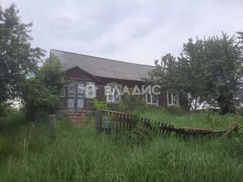 Дом в Брянская область, Брянский район, Журиничское с/пос, с. Малое ...