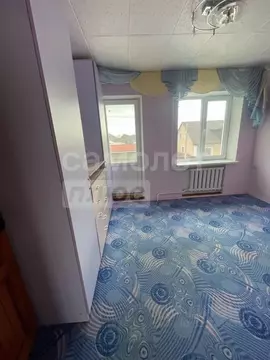 Дом в Крым, Симферопольский район, Гвардейское пгт ул. Амет-Хана ...