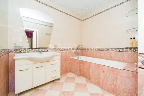 4-к кв. Рязанская область, Рязань ул. Семена Середы, 36 (166.4 м)