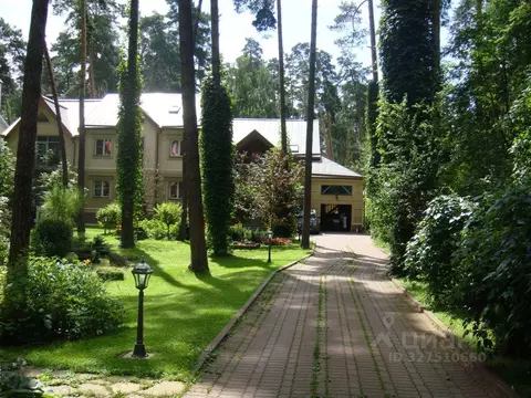 Коттедж в Московская область, Одинцовский городской округ, Красная ...