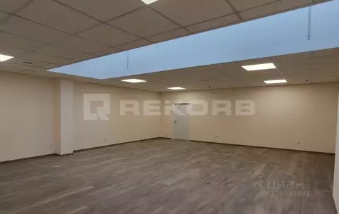 Офис в Санкт-Петербург Новолитовская ул., 15Г (230 м)